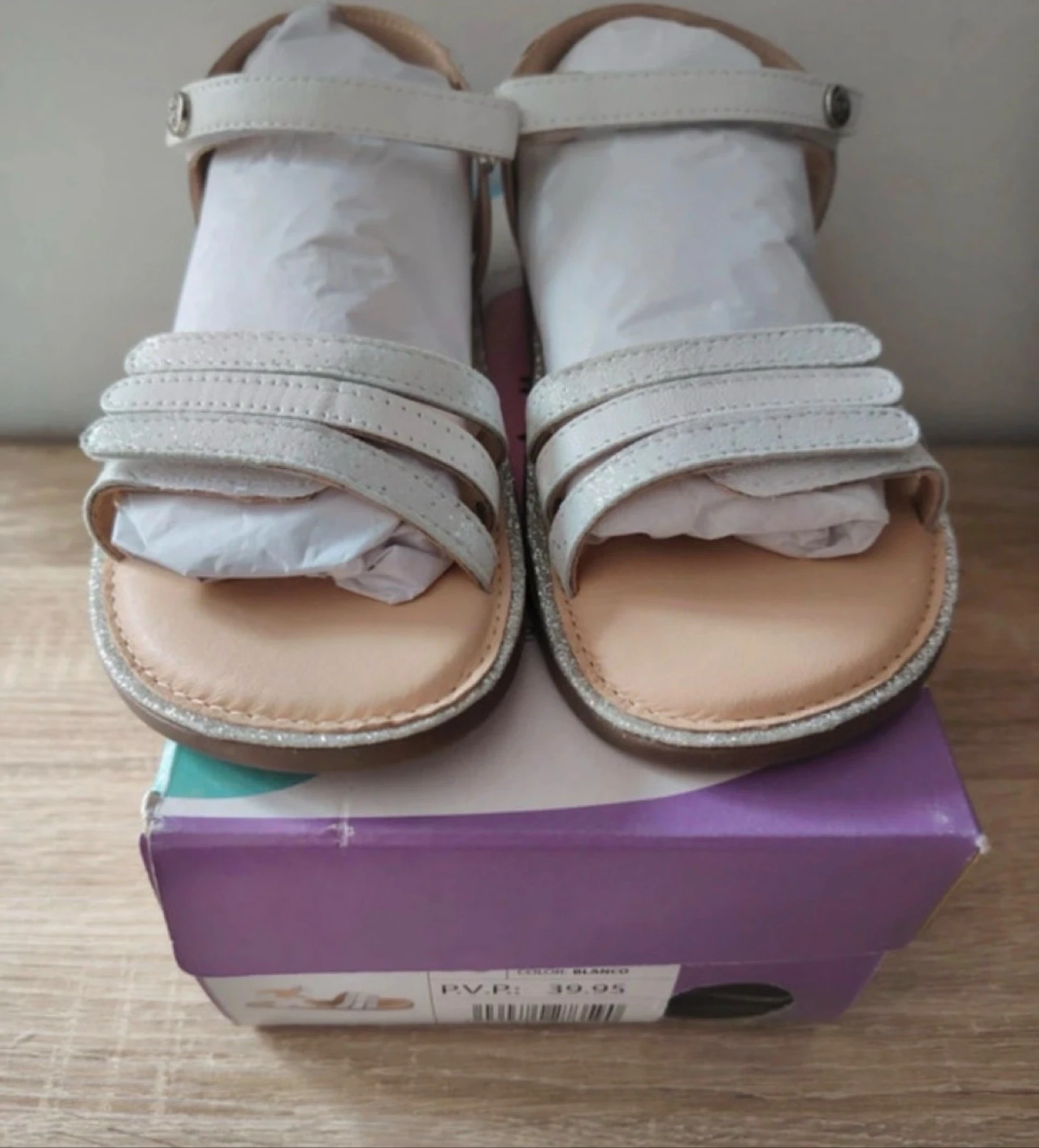 Chetto Barefoot eco-friendly sandals white Size 33 NEW – photo 2